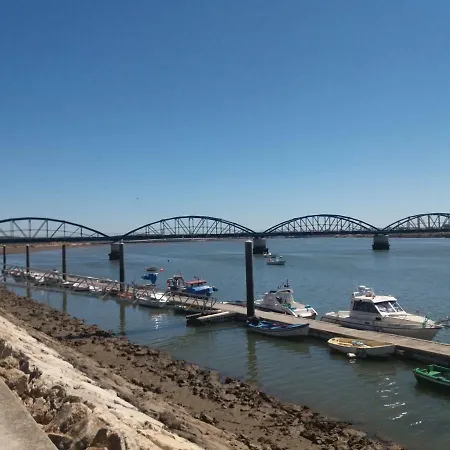 Typical Fishing Village In Historic Center I Vila