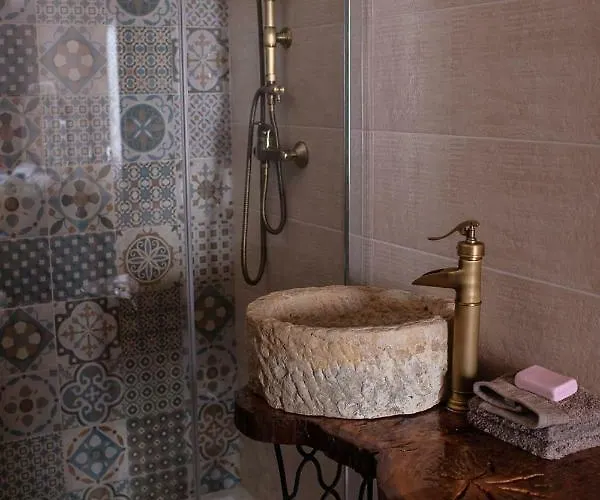 Typical Fishing Village In Historic Center I וילה פורטימאו